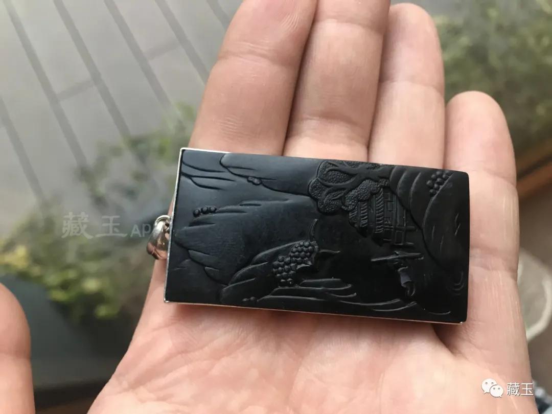 奇特和田玉,真正的紫色和田玉