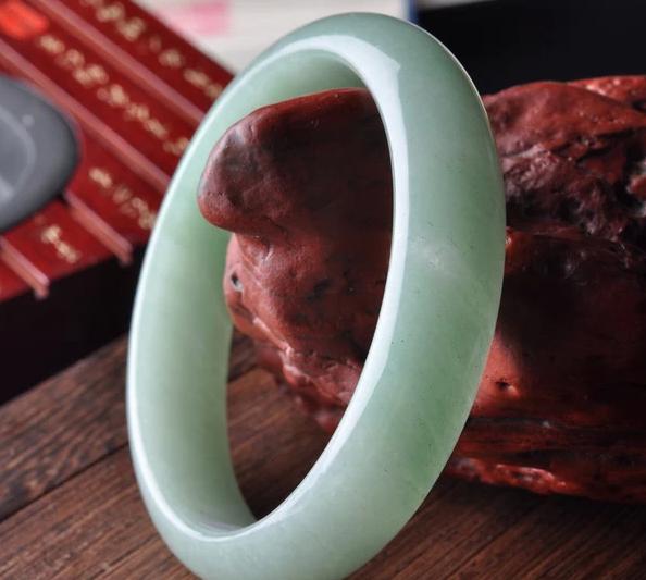 全国可以捡玉石地方,中国玉石一般哪有得捡