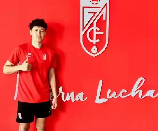 中超深圳队叶力江,西甲最新球员名单