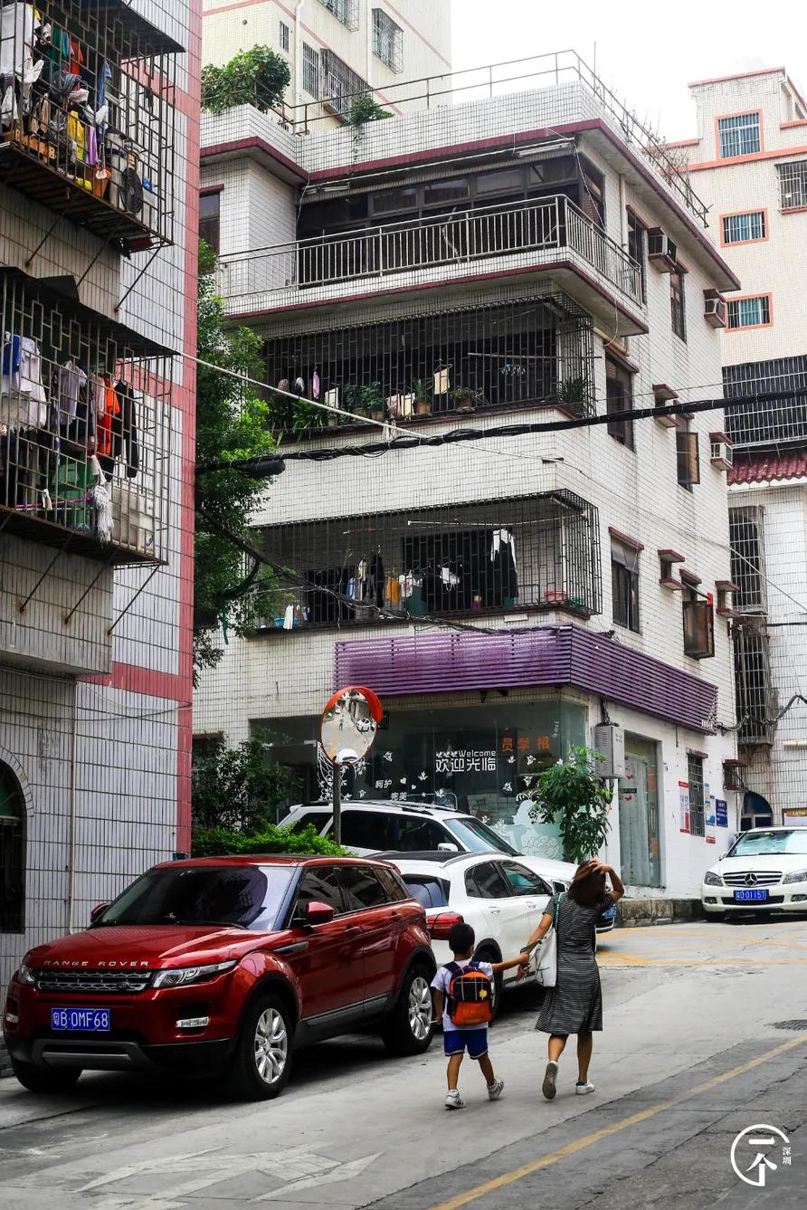 遍地华为男，深圳坂田有多绝？