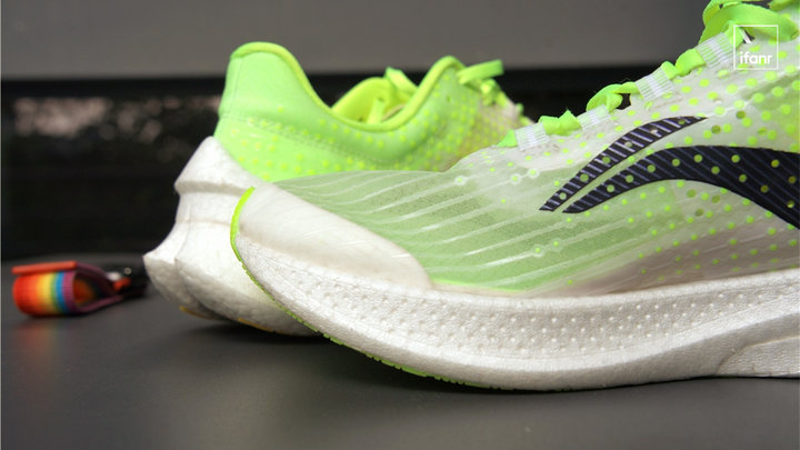 李宁飞电跑鞋的区别,李宁跑鞋飞电3cvs赤兔6pro