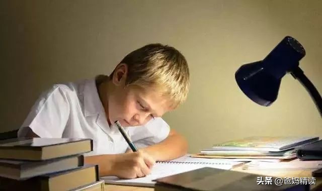 孩子不爱写作业家长应该怎样教,孩子不愿意写作业父母如何做