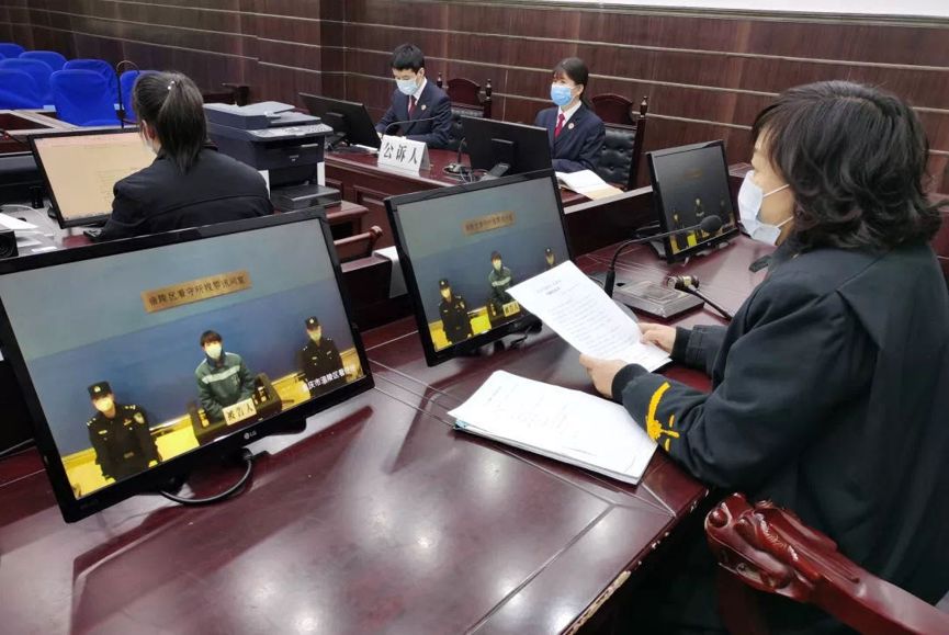 代购、买菜、测体温……4100余名“副书记”守护社区一线【各地政法要闻】