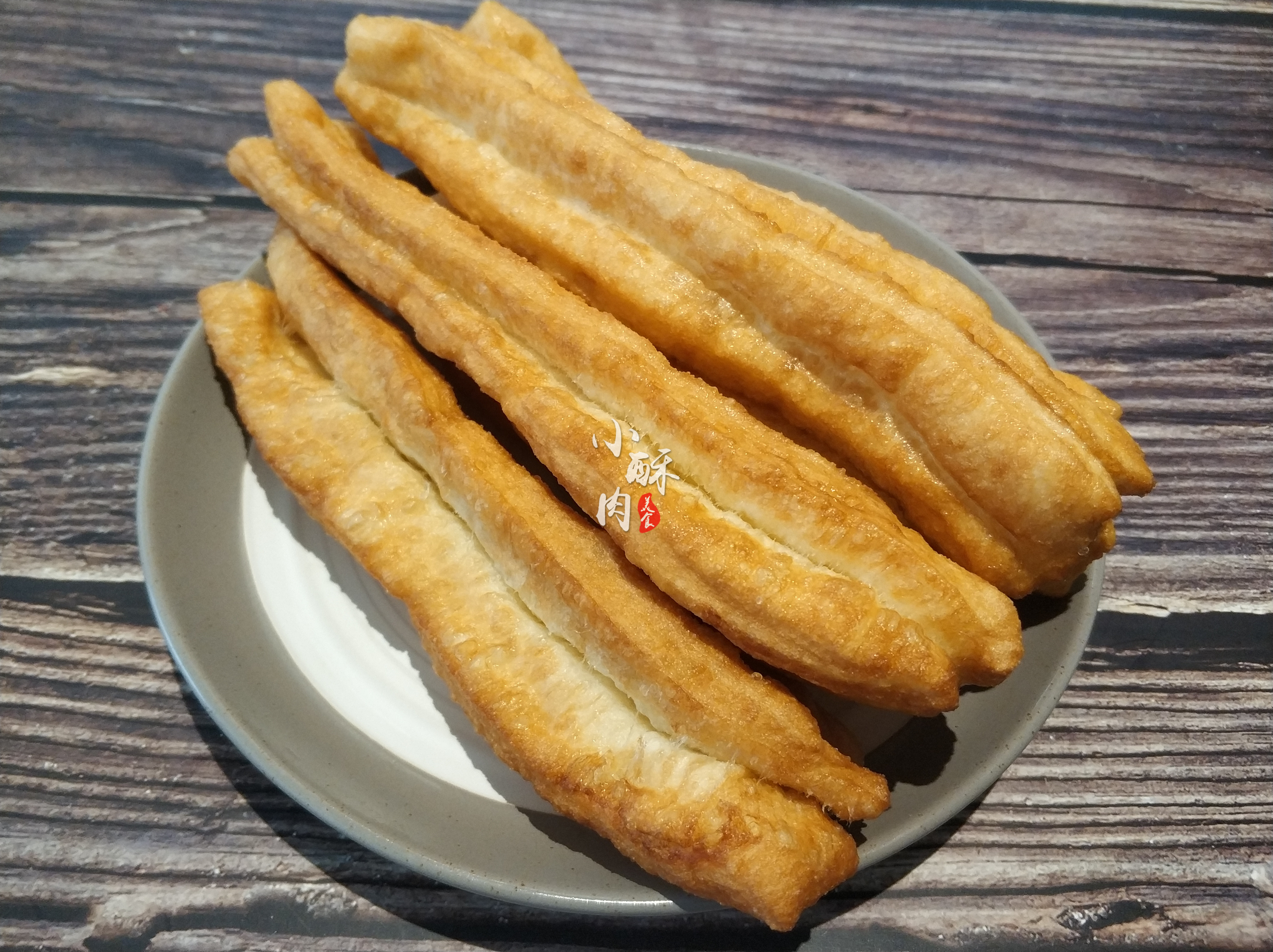 20年老匠告诉你油条配方,特级面点师炸油条真正配方与技术