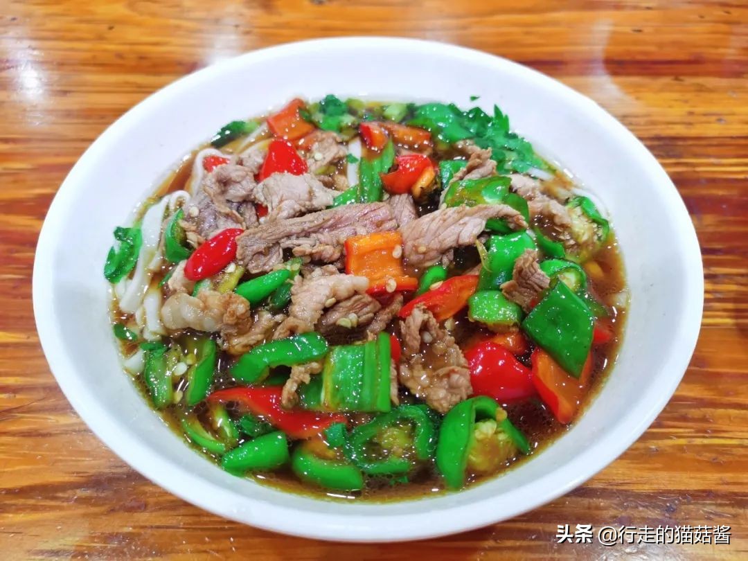 长沙一整栋楼的美食,长沙美食一条街的真实感受