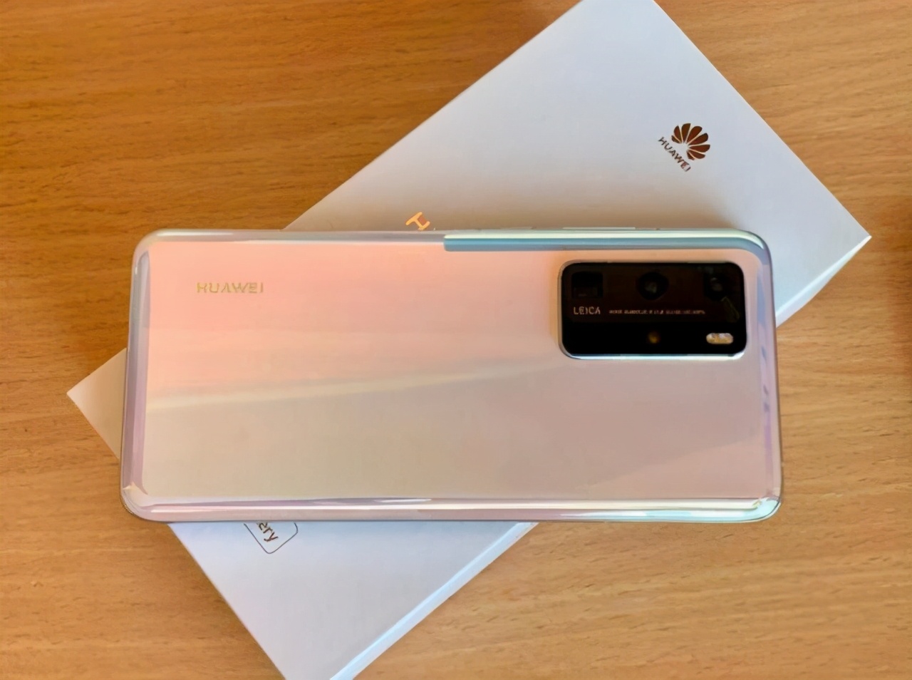 鸿蒙系统和华为手机最新消息,华为鸿蒙系统2018年的手机有哪些