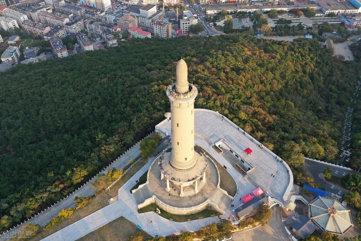 这座海滨小城的特点是什么,适合养老的海滨小镇