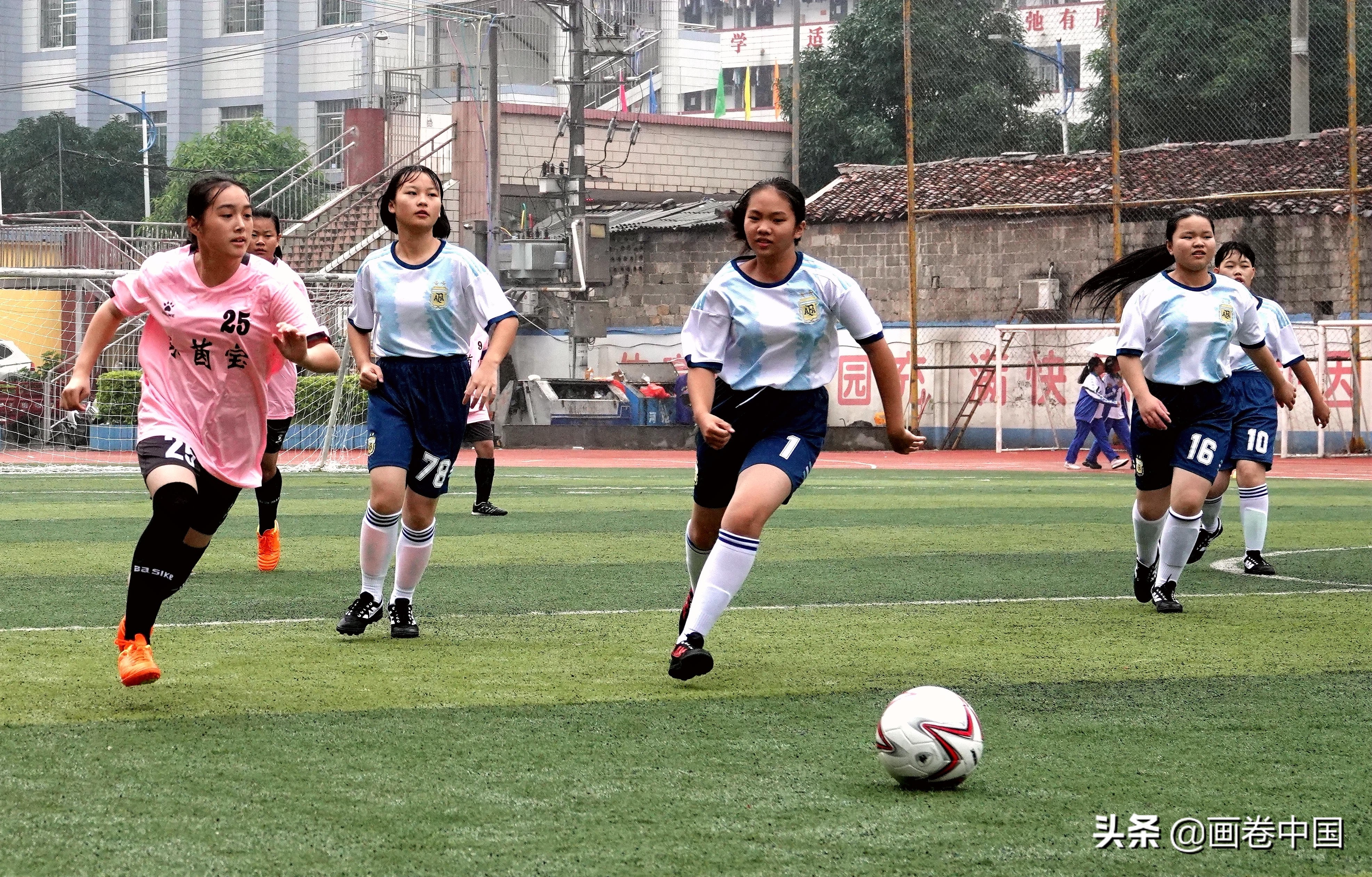 广西河池金城江足球比赛,广西河池青少年足球赛