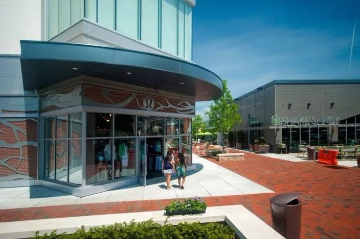 商业街区的景观设计要点和原则,复古怀旧商业街景观设计