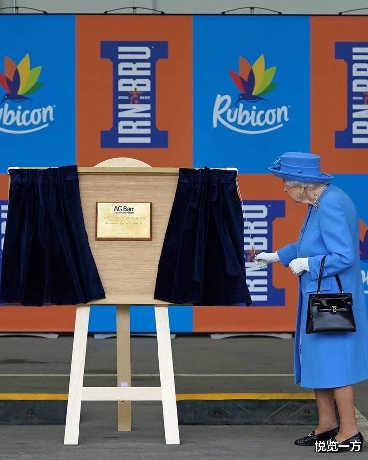 伊丽莎白二世访加拿大,伊丽莎白二世两度访港