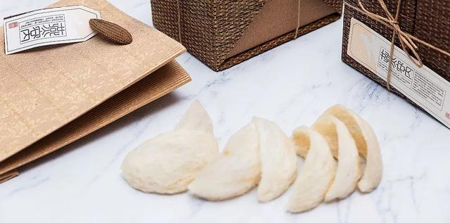 燕窝鉴定最简单的方法,怎么鉴别好的燕窝