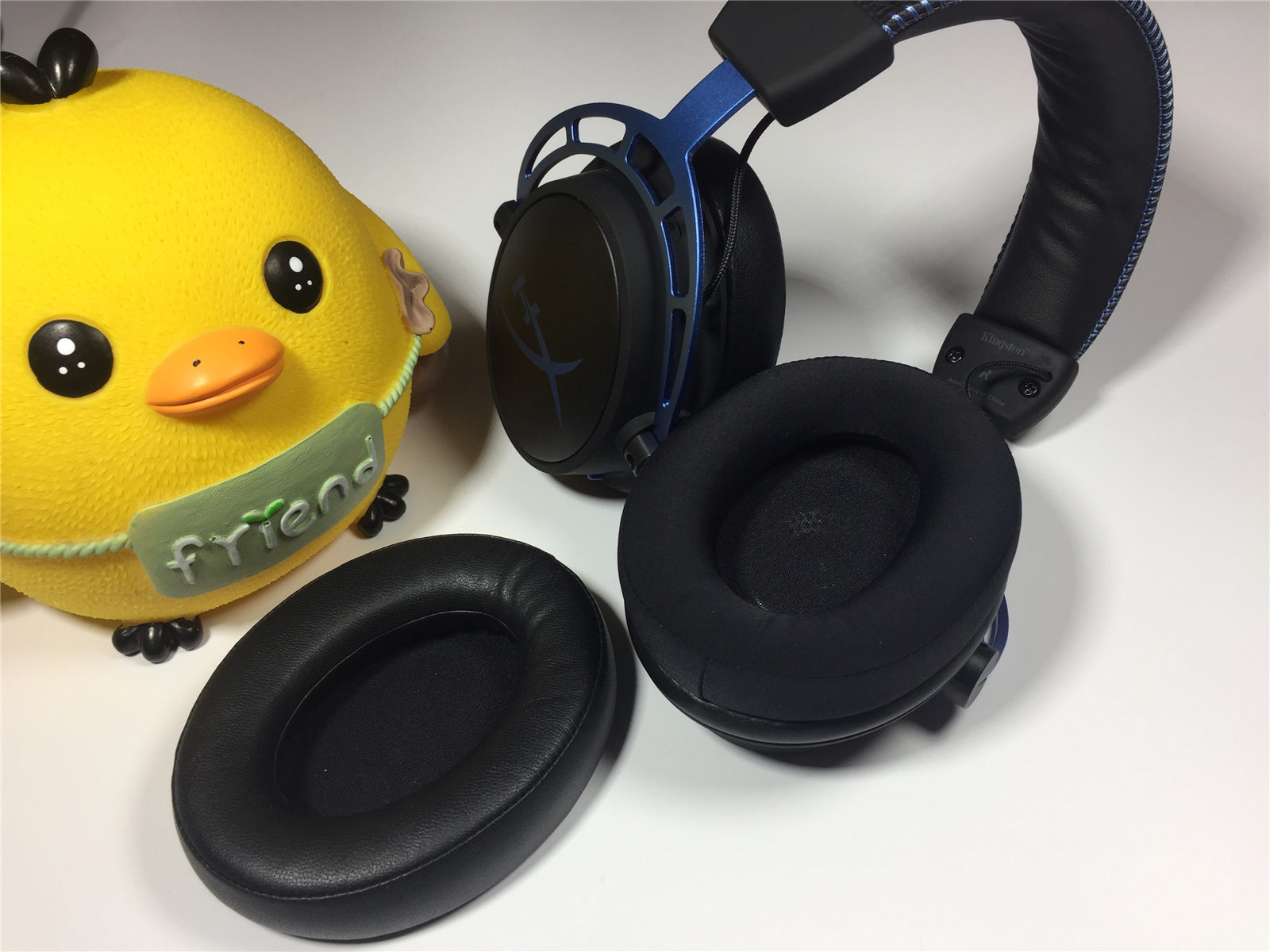 hyperx阿尔法无线版游戏耳机,开箱hyperxcloudalpha电竞耳机