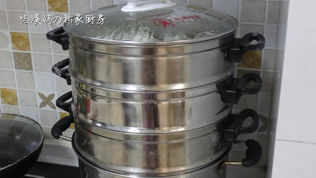 全民热爱的小笼包，肉馅浓香，皮不塌陷的秘密就在这个视频里