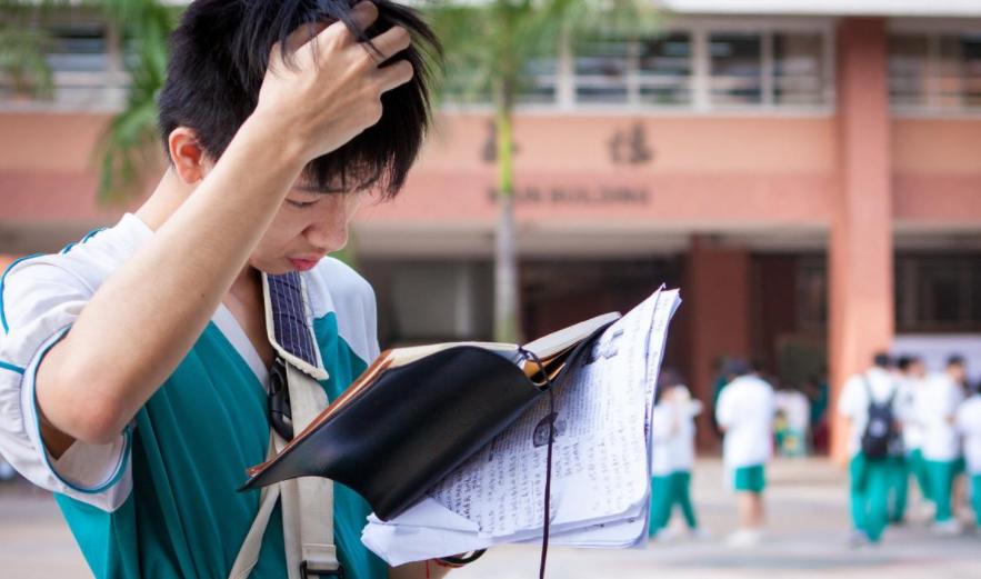 高考最新政策一本二本,高考新政策还分一本二本吗