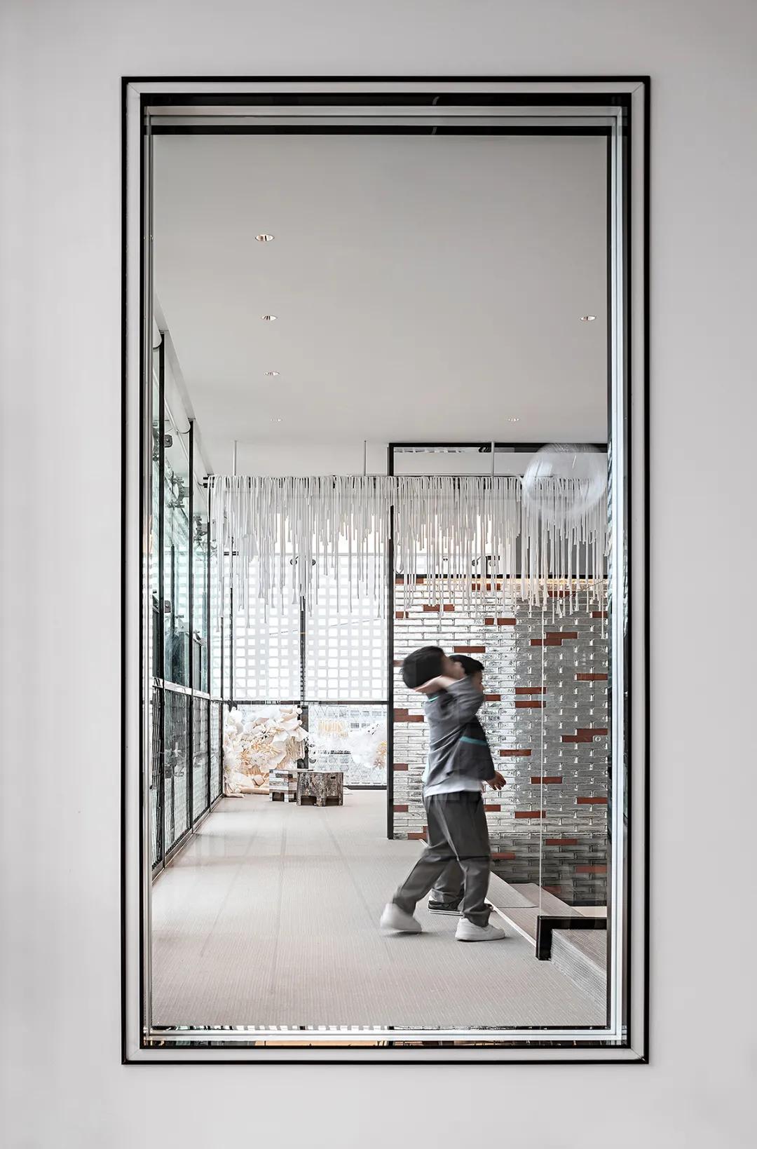 英皇艺术培训学院,英皇艺术培训学校