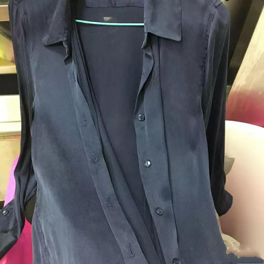 桑蚕丝衣服洗后发白能再次染色吗,桑蚕丝衣服怎么会掉色