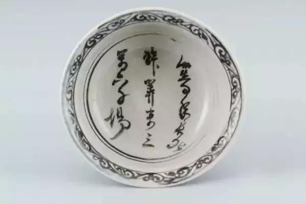 中国酒文化之敬酒酒杯高低,儒家喝酒礼仪