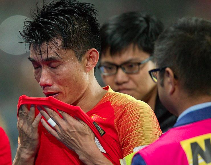 保利尼奥祝福武磊,保利尼奥外援感动视频