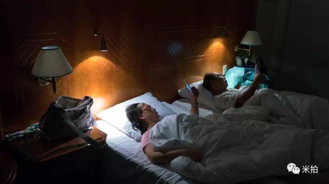 他9年为农村老人拍10000张全家福,你有多久没有拍过一张全家福了