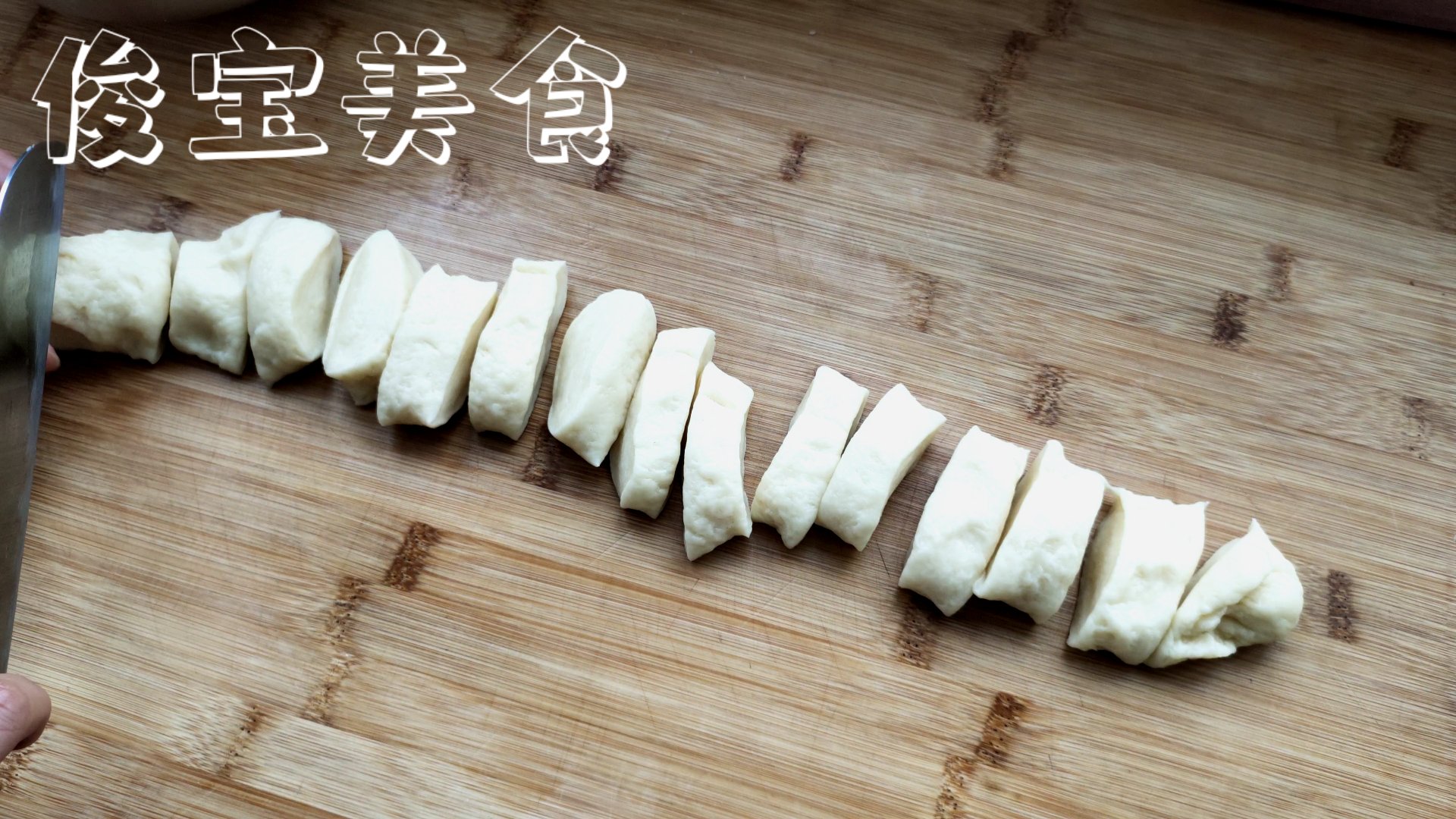 秘制蛋黄酥好吃到停不下来真解馋,私藏版蛋黄酥配方一次可以做24个