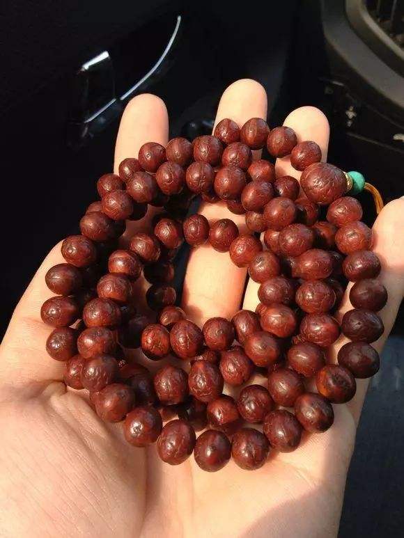 凤眼菩提怎么盘玩红得快,凤眼菩提怎么盘玩看上去红而干净