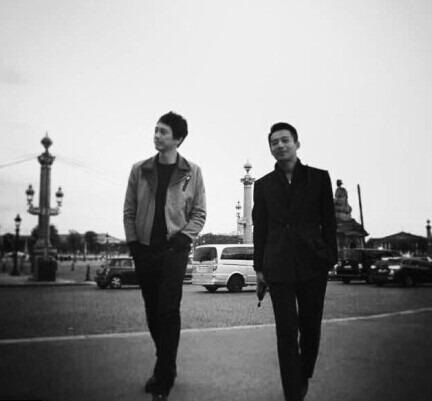 风流倜傥的“信”，肆意游走女人间，49岁和交往17年的女友分手