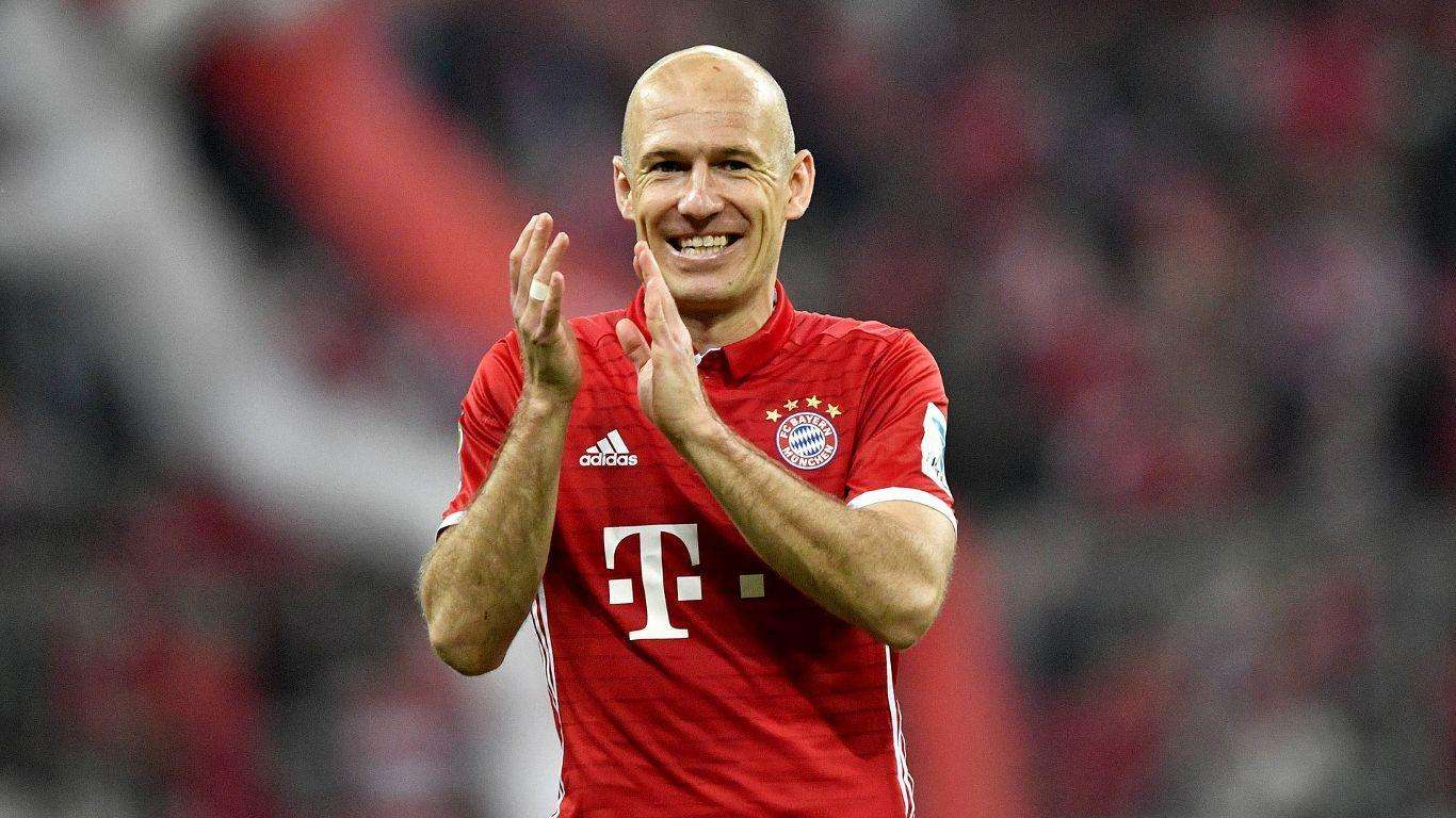 再见罗本再见范佩西,荷兰小飞侠罗本退役了吗