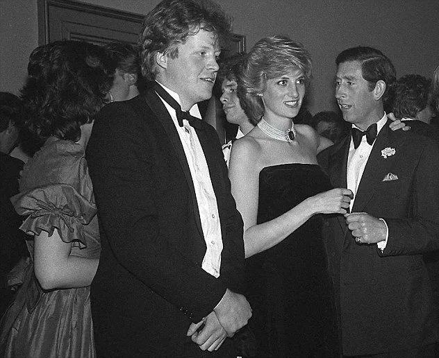 戴安娜王妃哥哥斯宾塞伯爵,戴安娜弟弟斯宾塞伯爵图片