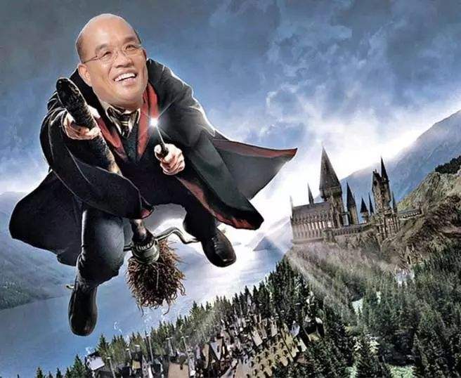 “*独台**”政客言论无脑为何能当“立委”?台湾选举内幕有多脏