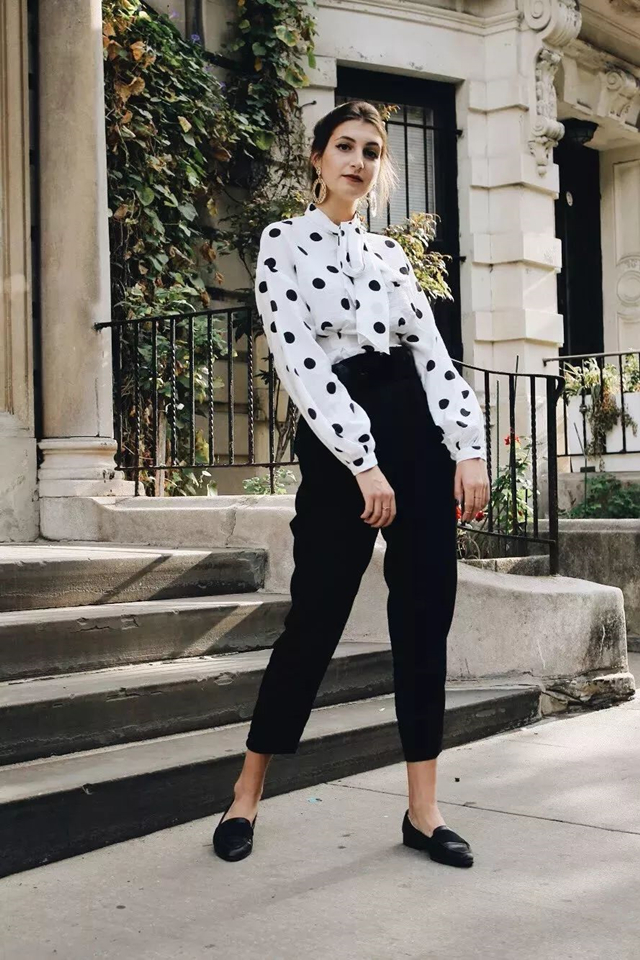 “三角妹”掌握扬长避短法，取舍上下身的优劣势，轻松穿出法式风