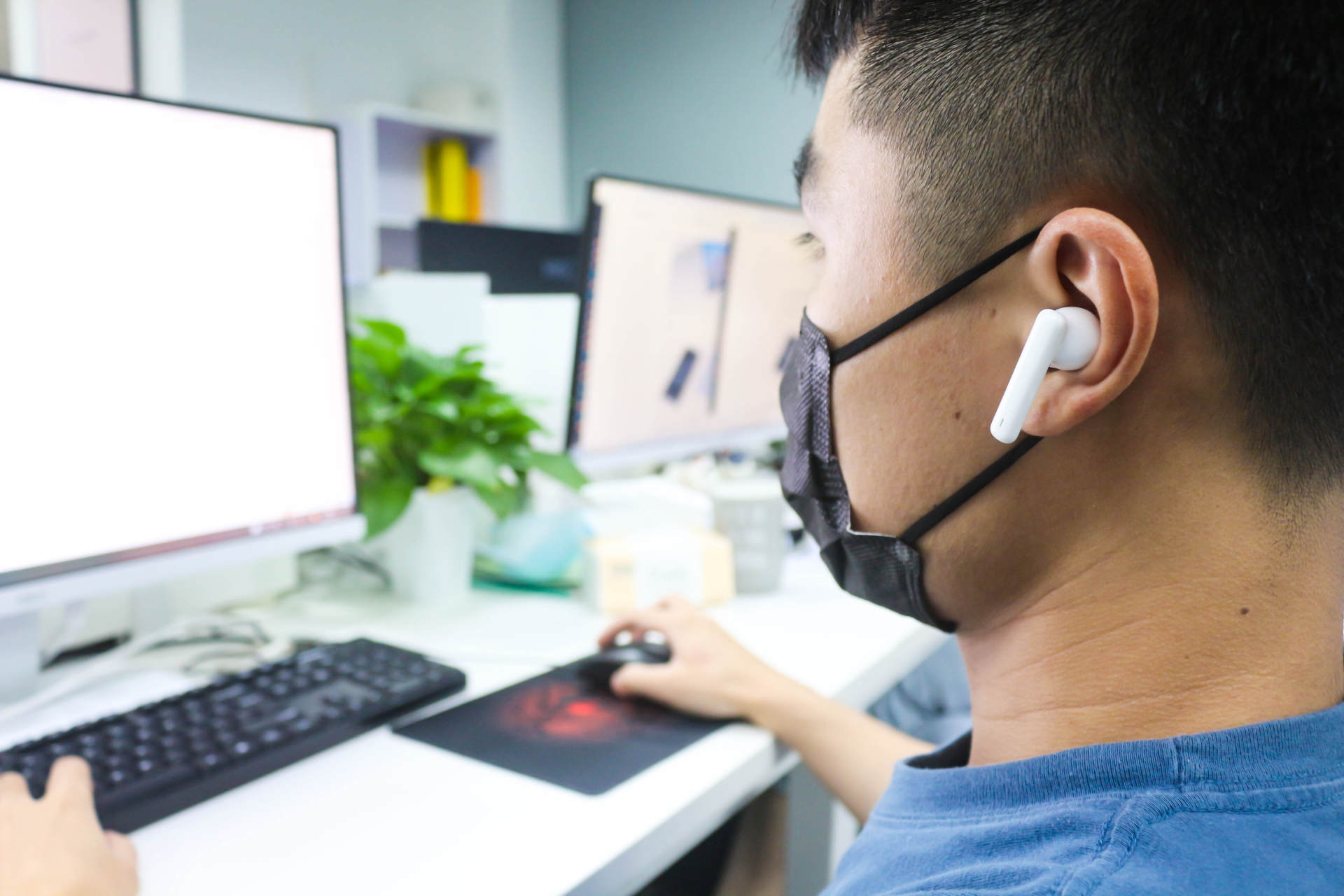 荣耀earbuds2se降噪有几个档位,荣耀honorearbuds2se