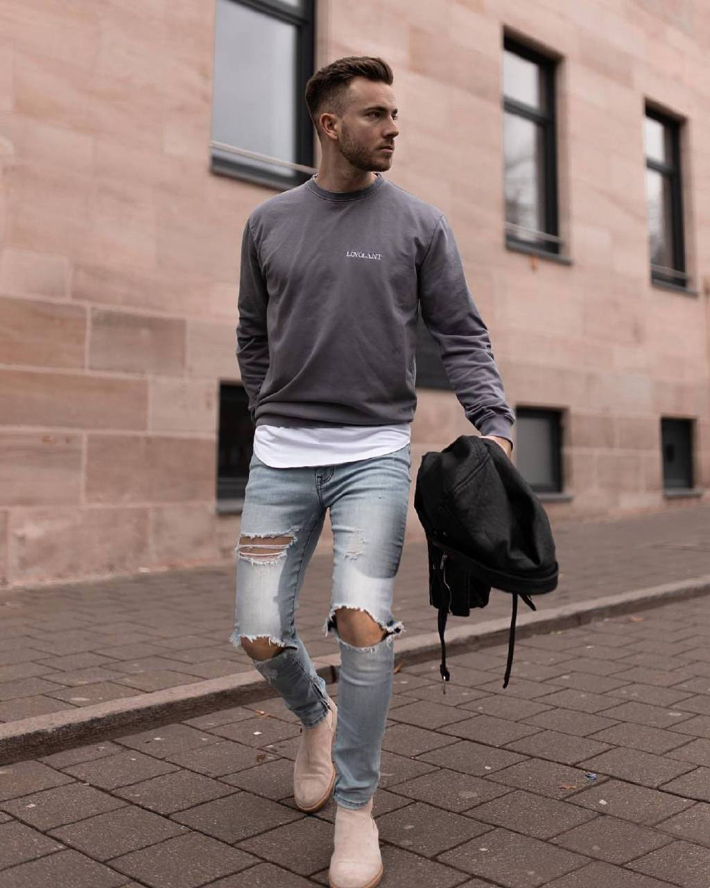 极简穿搭必备基础单品男,穿搭男生每日穿搭百搭内搭