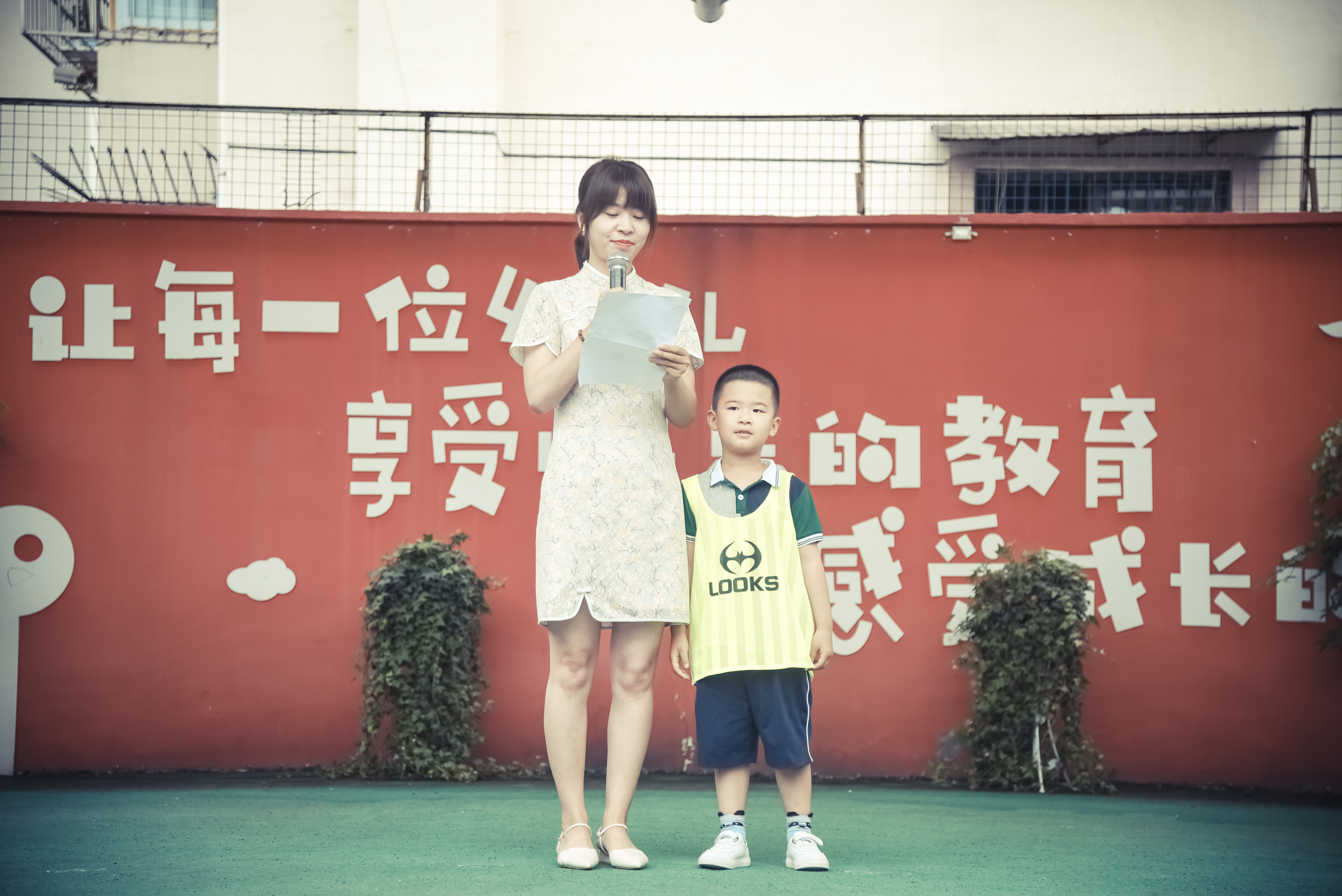 幼儿园开展足球嘉年华活动报道,幼儿园足球文化进校园启动仪式