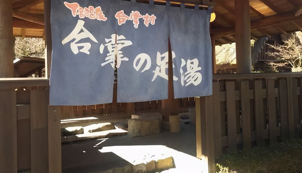 连云港温泉和日本温泉,这里的温泉美如画