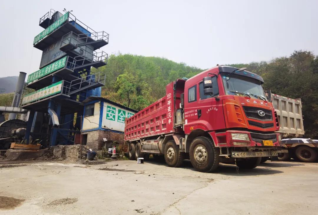 华菱汉马h9430马力自卸车,2019华菱汉马h9前四后八自卸车