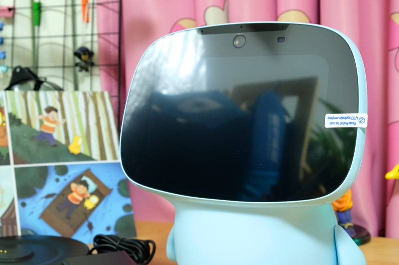 聪聪ai陪伴教育机器人开箱篇,有你的日子很开心