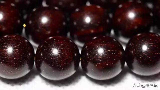 文玩桃核手串包浆玉化完图,盘玩包浆最快的手串