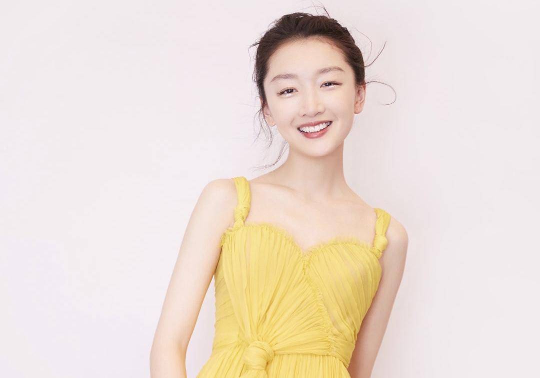 张艺谋人生履历,巩俐章子怡倪妮周冬雨历任谋女郎