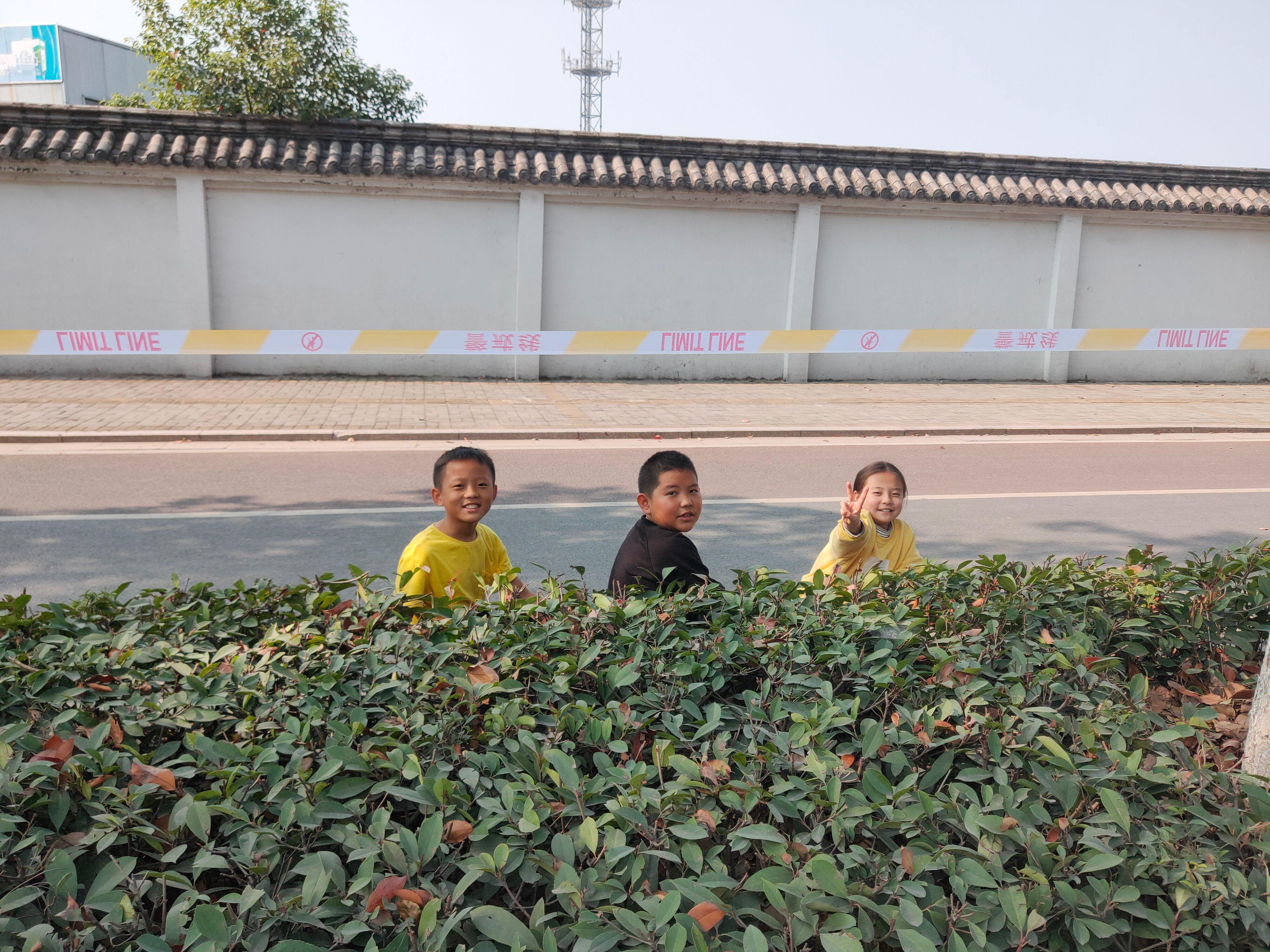 首个全马2022年超燃视频,横店马拉松2023全马颁奖直播