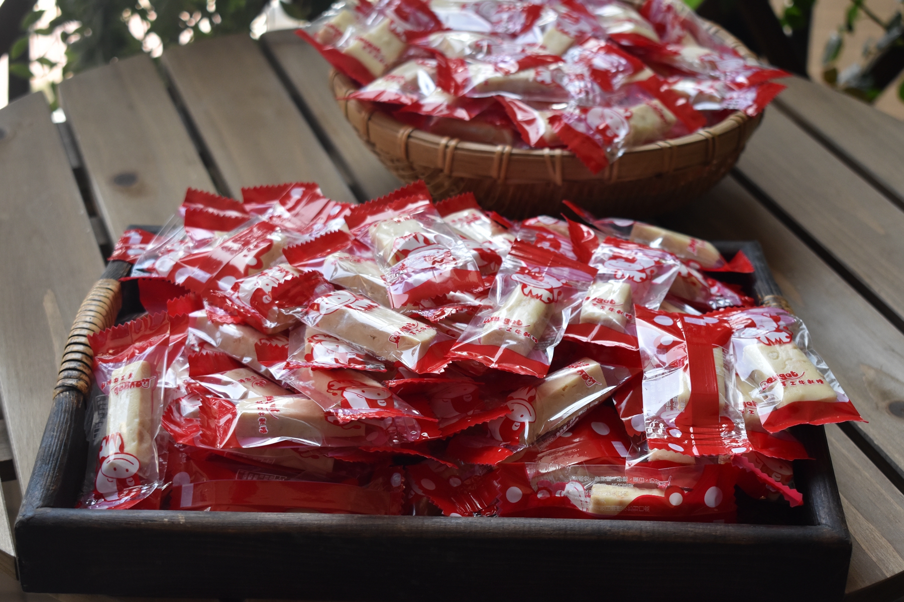 现在这个季节适合自制牛轧糖吗,自己在家做牛轧糖的方法