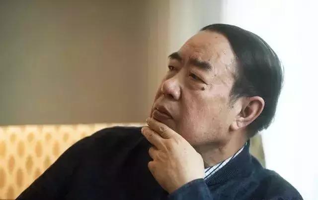 贾平凹的秃头文章,贾平凹秃顶的十大好处