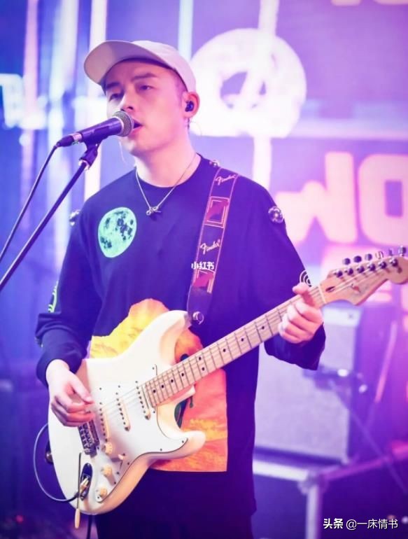 选择男友的口味始终未变！铁打的周迅，流水的才子