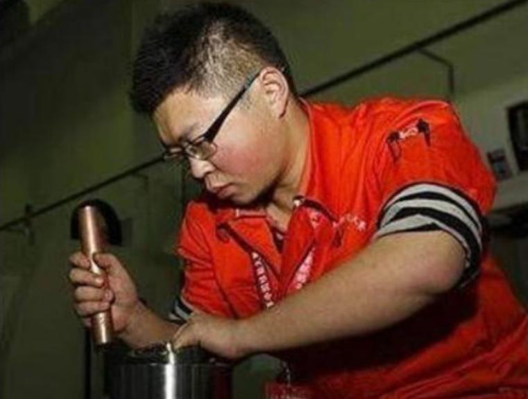 弃北大读技校的周浩的现状,周浩北大退学上技校