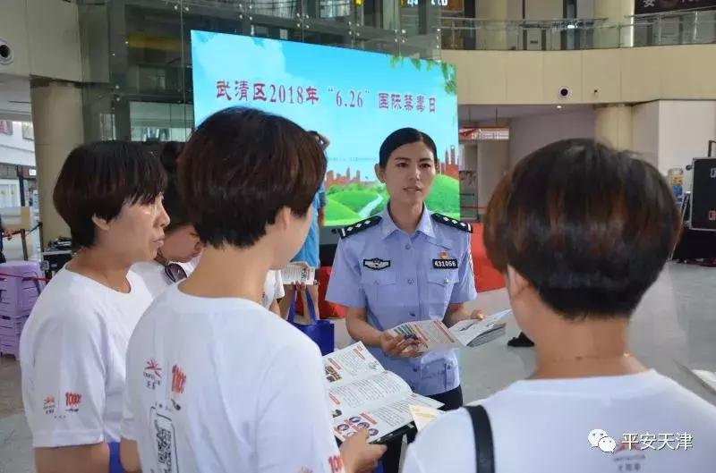 绂佹瘨姘戣鐨勫繝璇氫笌鎷呭綋,绛戠墷绂佹瘨闃茬嚎瀹堟姢鐧惧骞冲畨