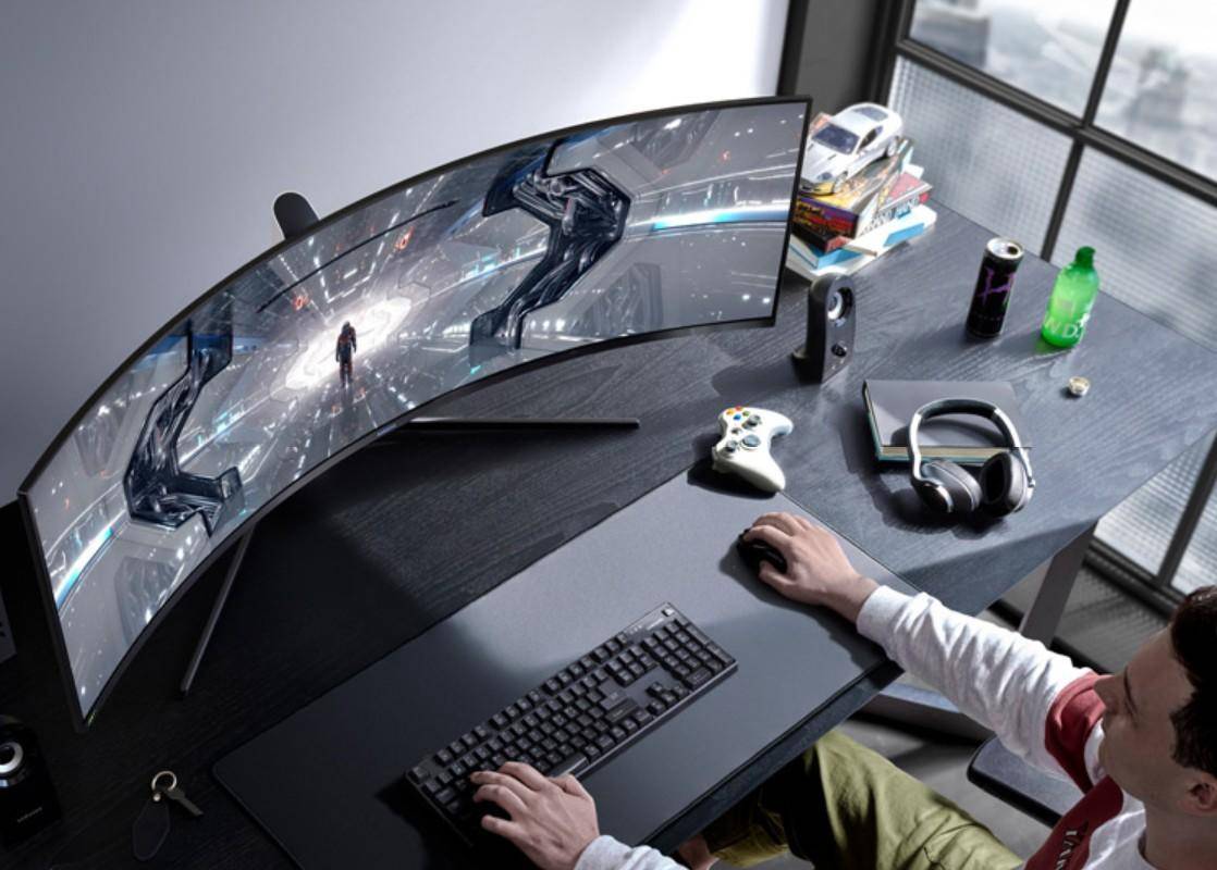 入门的曲面带鱼屏显示器推荐,40寸曲面屏显示器和带鱼屏