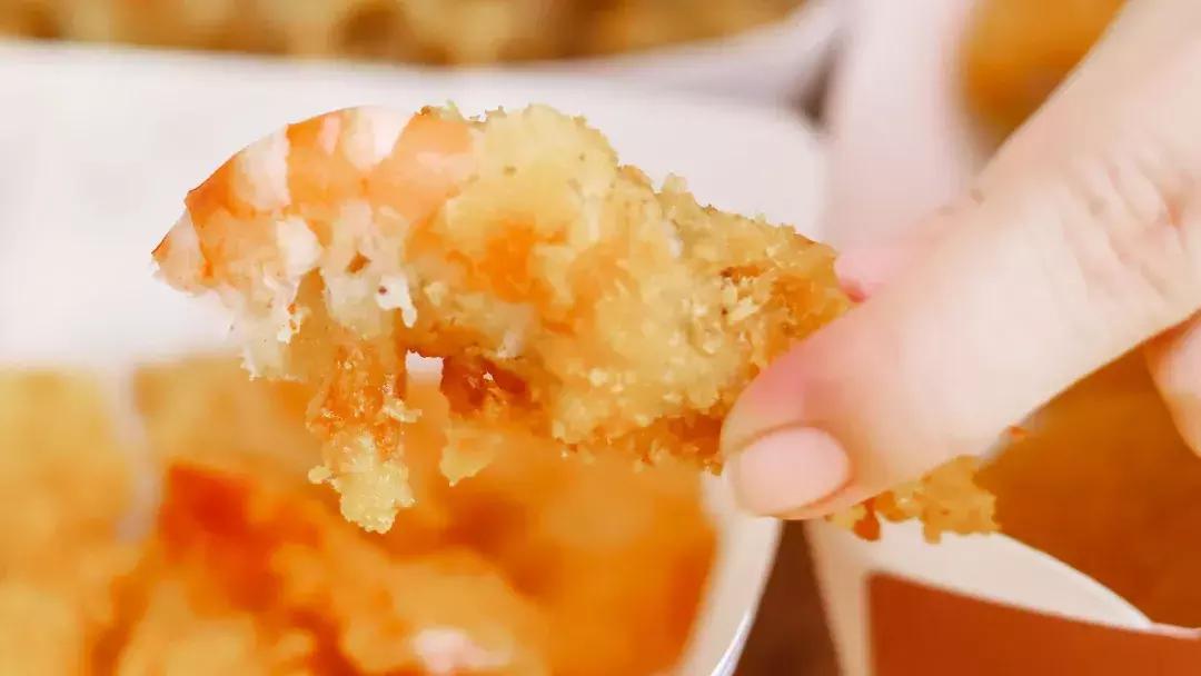 藏在厦门老社区的夫妻炸料摊，20元吃遍鲨鱼鸡腿醋肉菜丸