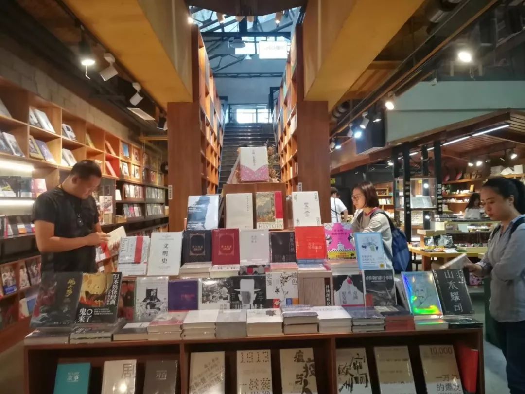 谢绝无偿进店拍照,谢绝拍摄谢绝探店