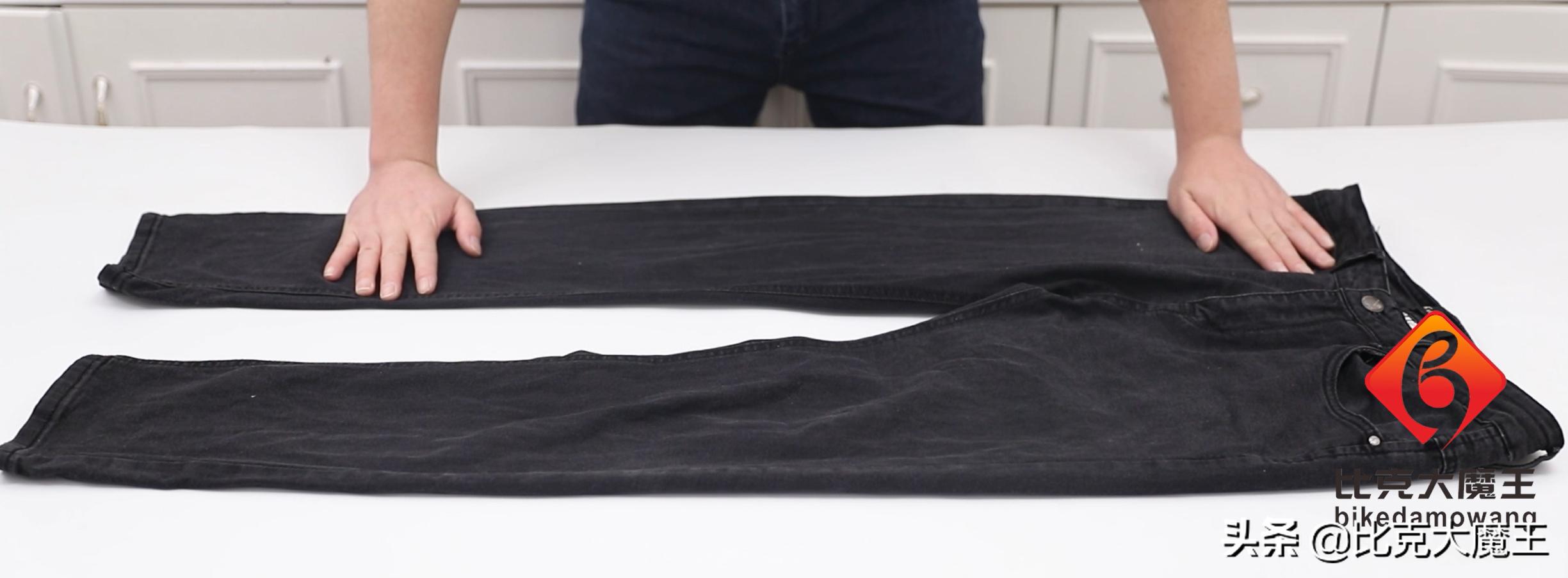 厚衣服怎么叠比较省空间,怎么叠厚衣服省空间行李箱