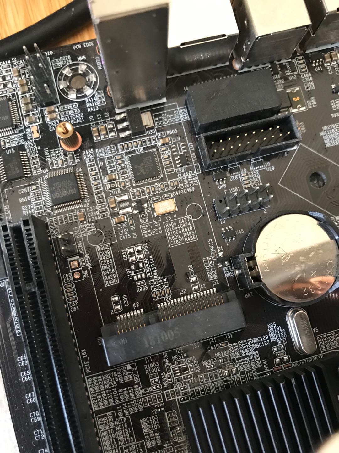 英特尔300元cpu,英特尔奔腾3.80ghz双核