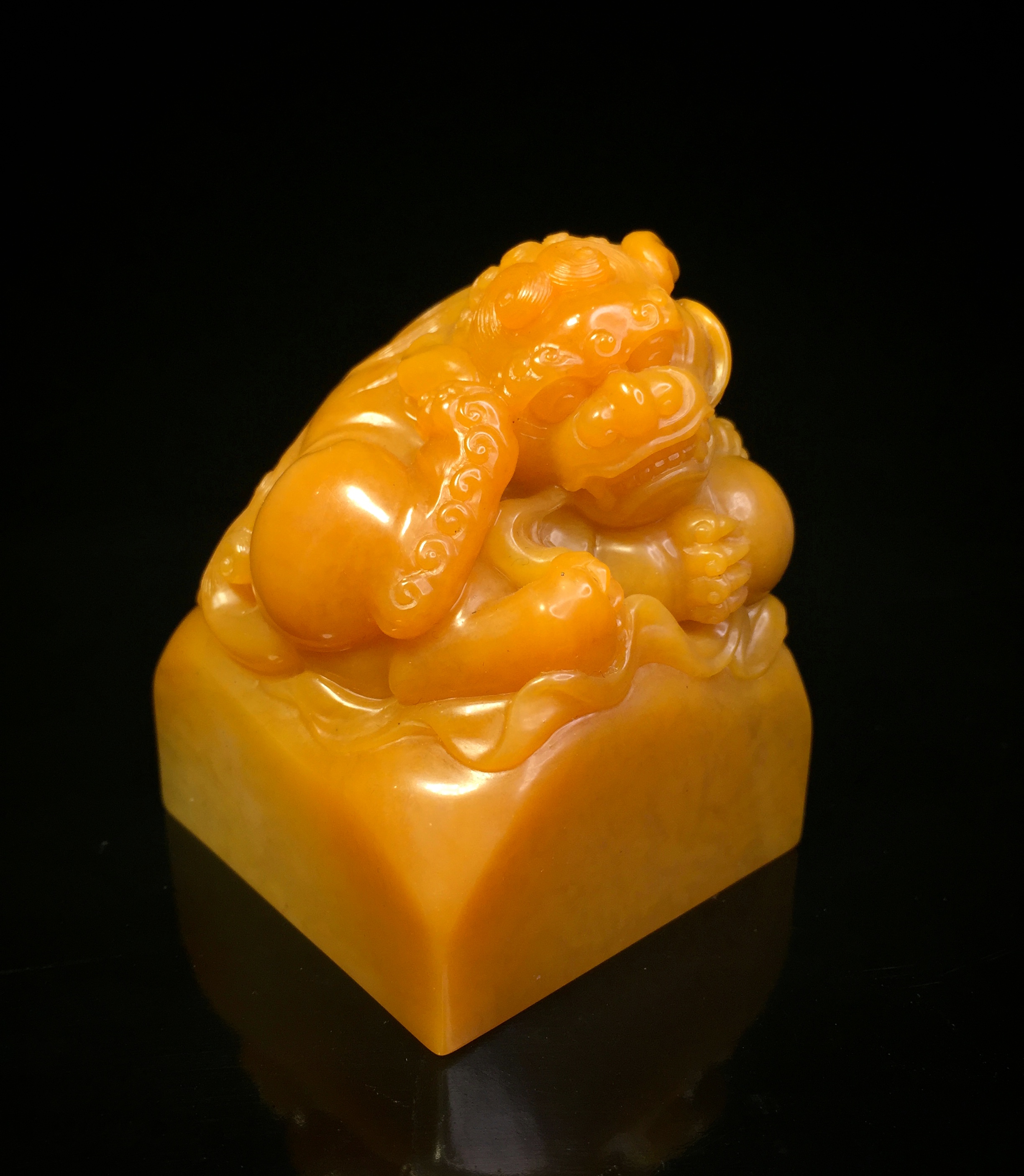 寿山石和老挝田黄精华,寿山石老挝北部田黄